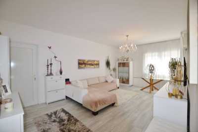 Appartamento in Vendita a Pordenone via Montello