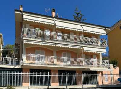 Appartamento in Vendita a San Lorenzo al Mare via Pietrabruna 73