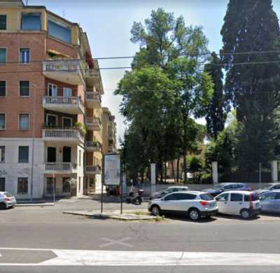 Appartamento in Vendita a Roma via Nomentana 220