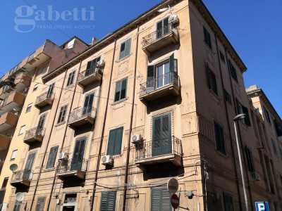 Appartamento in Vendita a Palermo via Francesco Paolo Perez 62 Palermo