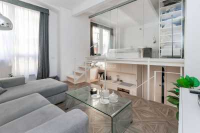Appartamento in Vendita a Milano via Savona