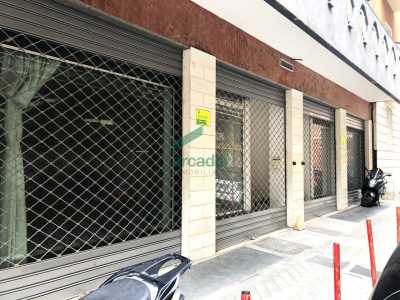 Locale Commerciale in Vendita a Bari via Privata Muciaccia 3 Madonnella