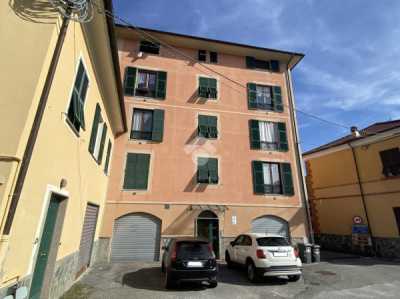 Appartamento in Vendita a Montoggio via Milite Ignoto 61