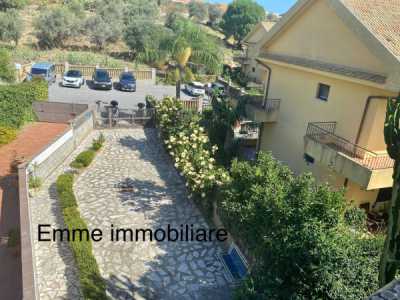 Villa in Vendita a Messina via Elio Vittorini 14