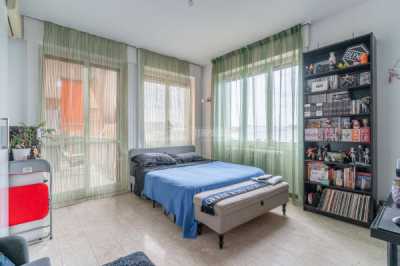 Appartamento in Vendita a Milano Alzaia Naviglio Pavese 44