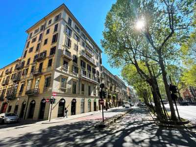 Appartamento in Vendita a Torino via San Francesco da Paola 43 Torino