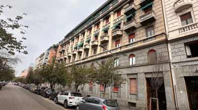 Appartamento in Vendita a Milano via Monte Bianco 38