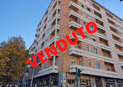 Appartamento in Vendita a Torino Piazza Tancredi Galimberti 4 Torino