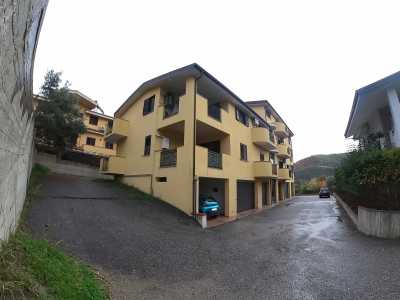 Appartamento in Vendita a Mendicino Snc di Pasquali