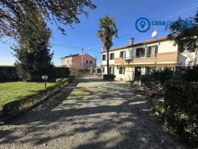 Villa a Schiera in Vendita a Rovigo via Magenta 45 Boara Polesine