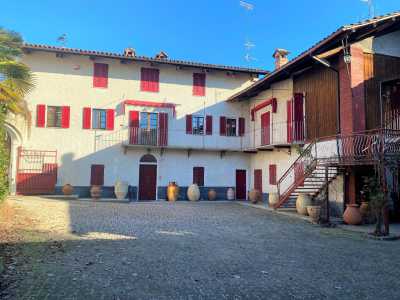 Villa in Vendita a Clavesana via Madonna della Neve 66
