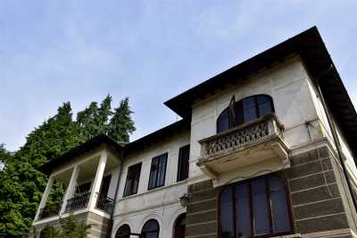 Villa Singola in Vendita a Venegono Superiore Monterosso