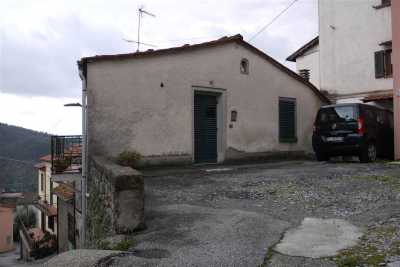 Casa Indipendente in Vendita a Montale tobbiana
