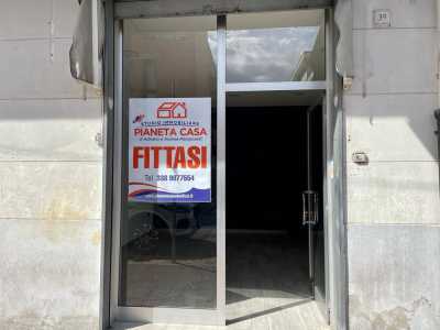 Locale Commerciale in Affitto a Bellizzi