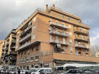 Appartamento in Vendita a roma via ernesto nathan 51