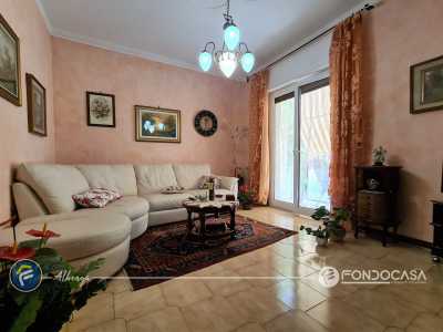 Appartamento in Vendita ad Albenga via Piave