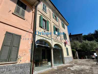Villa Bifamiliare in Vendita a Cugliate Fabiasco via Pagliolico Centrale