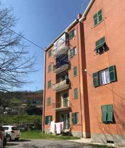 Appartamento in Vendita a Vado Ligure via Piave