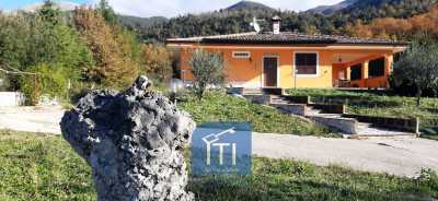 Villa Singola in Vendita a Mignano Monte Lungo via Oliveto Arso