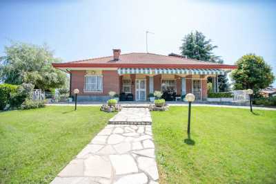Villa Singola in Vendita a Leini via Enrico Mattei Tedeschi