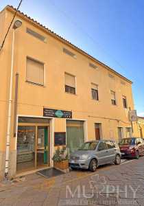 Appartamento in Vendita a la Maddalena via Principe Amedeo Centro Storico