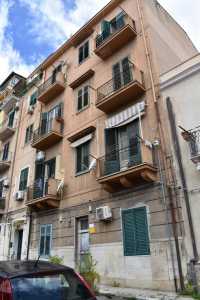 Appartamento in Vendita a Palermo via Vincenzo li Muli Calatafimi Indipendenza