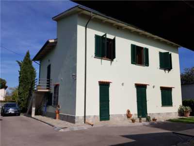 Villa in Vendita a Prato Iolo