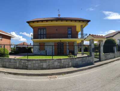 Villa Bifamiliare in Vendita a Moncalieri Strada Freyria Mezzi n 67 Barauda