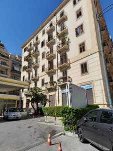 Appartamento in Vendita a Palermo Mariano Stabile