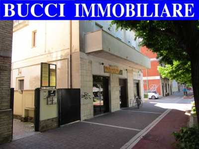 Locale Commerciale in Vendita a Pescara via Gabriele D