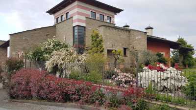 Villa Singola in Vendita a Bagnolo Piemonte via Traversale Ripoira