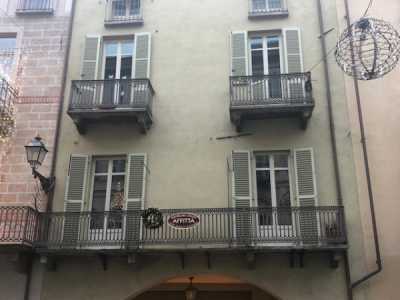 Appartamento in Vendita a Cuneo via Roma Centro Storico
