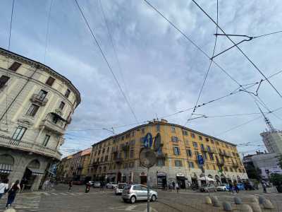 Locale Commerciale in Affitto a Milano Piazzale Stazione Porta Genova Navigli Porta Genova Bocconi