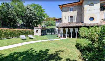 Villa in Vendita a Desenzano del Garda via Andreis Desenzano del Garda