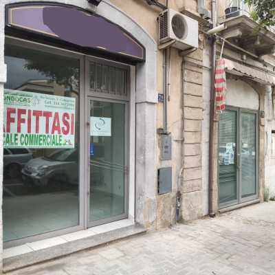 Locale Commerciale in Affitto a Caltagirone via p pe Umberto 72 Centrale