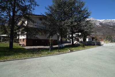 Edificio Stabile Palazzo in Vendita a longarone via protti 5