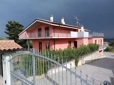 Villa in Vendita a Torrevecchia Teatina