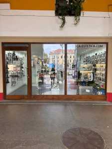 Attività Commerciale in Affitto a Cuneo Piazza Galimberti Centro