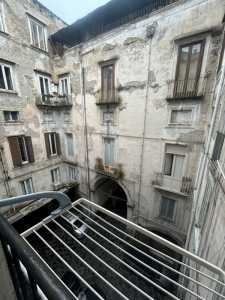 Appartamento in Affitto a Napoli Vico Gerolomini 11 San Lorenzo