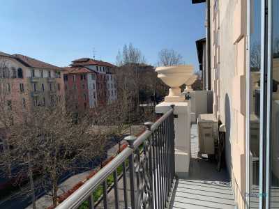 Appartamento in Affitto a Milano Viale Tibaldi