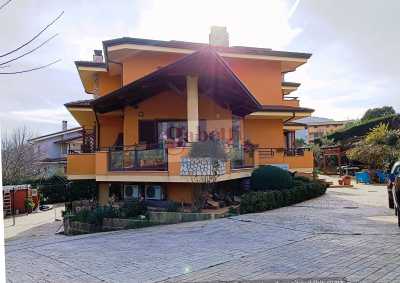 Villa Bifamiliare in Vendita a Rende via Malvitani Snc Rende