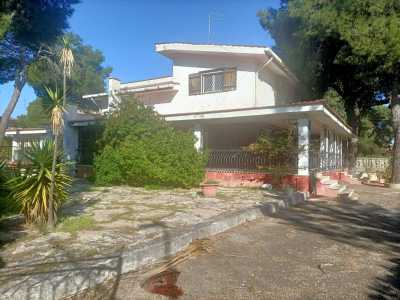 Villa Singola in Vendita a Taranto via Calata la Torretta Tamburi