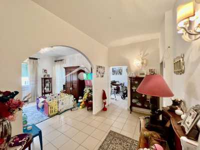 Appartamento in Vendita a San Giuliano Terme Asciano