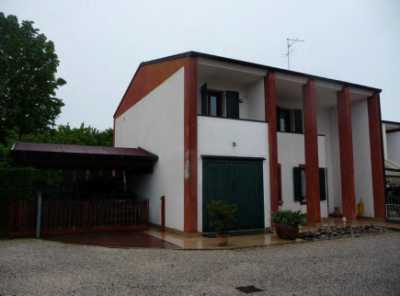 Villa a Schiera in Vendita a Cerea via Carlo Cattaneo