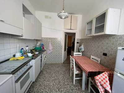 Appartamento in Affitto a Genova via Donizetti Sestri Ponente