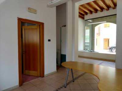 Locale in Affitto a San Felice