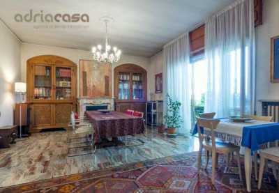 Villa Bifamiliare in Vendita a Cattolica via Viole