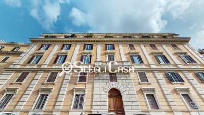 Appartamento in Affitto a Roma via Cesare Balbo Centro Storico