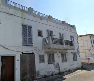 Appartamento in Vendita a Cascina via Michengelo Angolo via Garibaldi