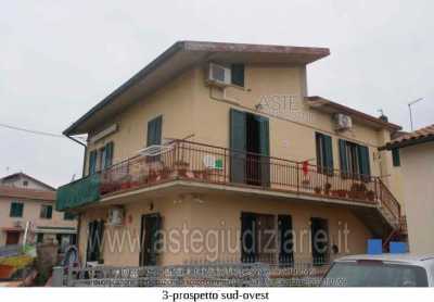 Appartamento in Vendita a Monsummano Terme via del Carro 425